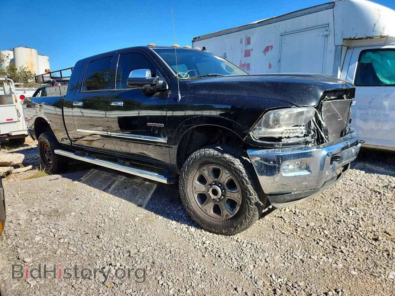 2017 RAM 2500 - VIN: 3C6UR5NL5HG644342 - Photo 4