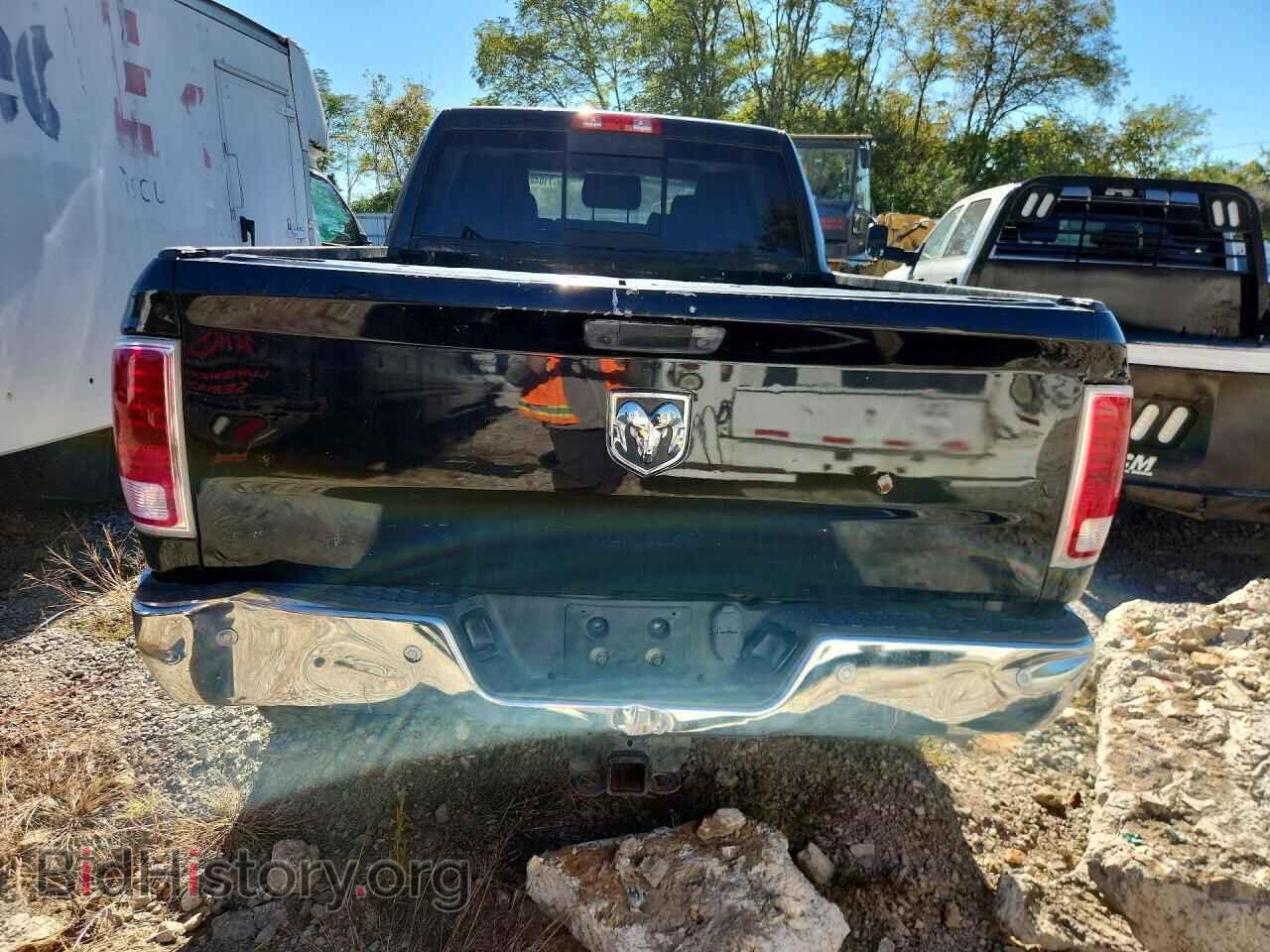2017 RAM 2500 - VIN: 3C6UR5NL5HG644342 - Photo 6