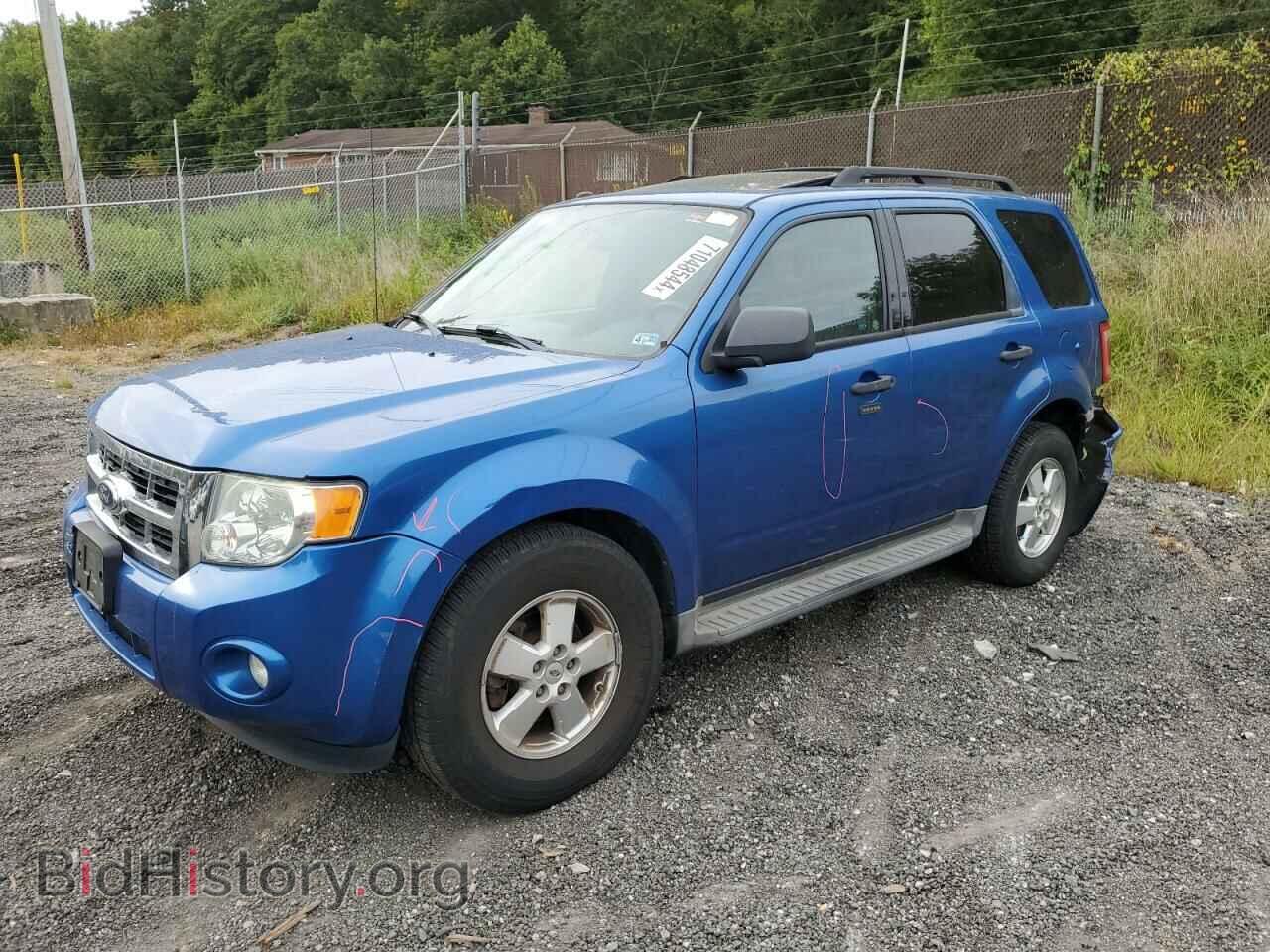 Фотография 1FMCU0D78BKA03126 - FORD ESCAPE 2011