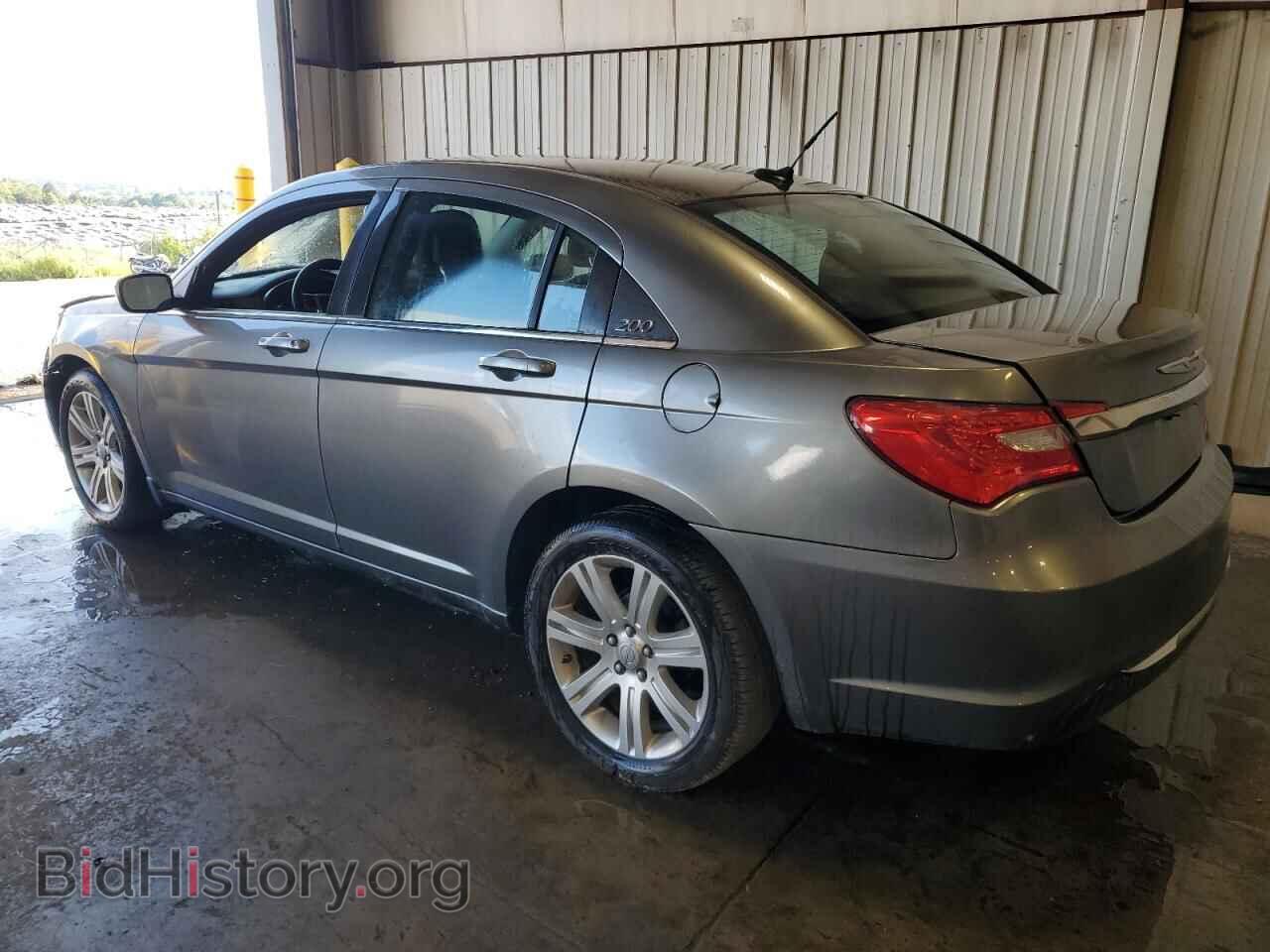 2012 CHRYSLER 200 - VIN: 1C3CCBBB2CN236479 - Фото 2