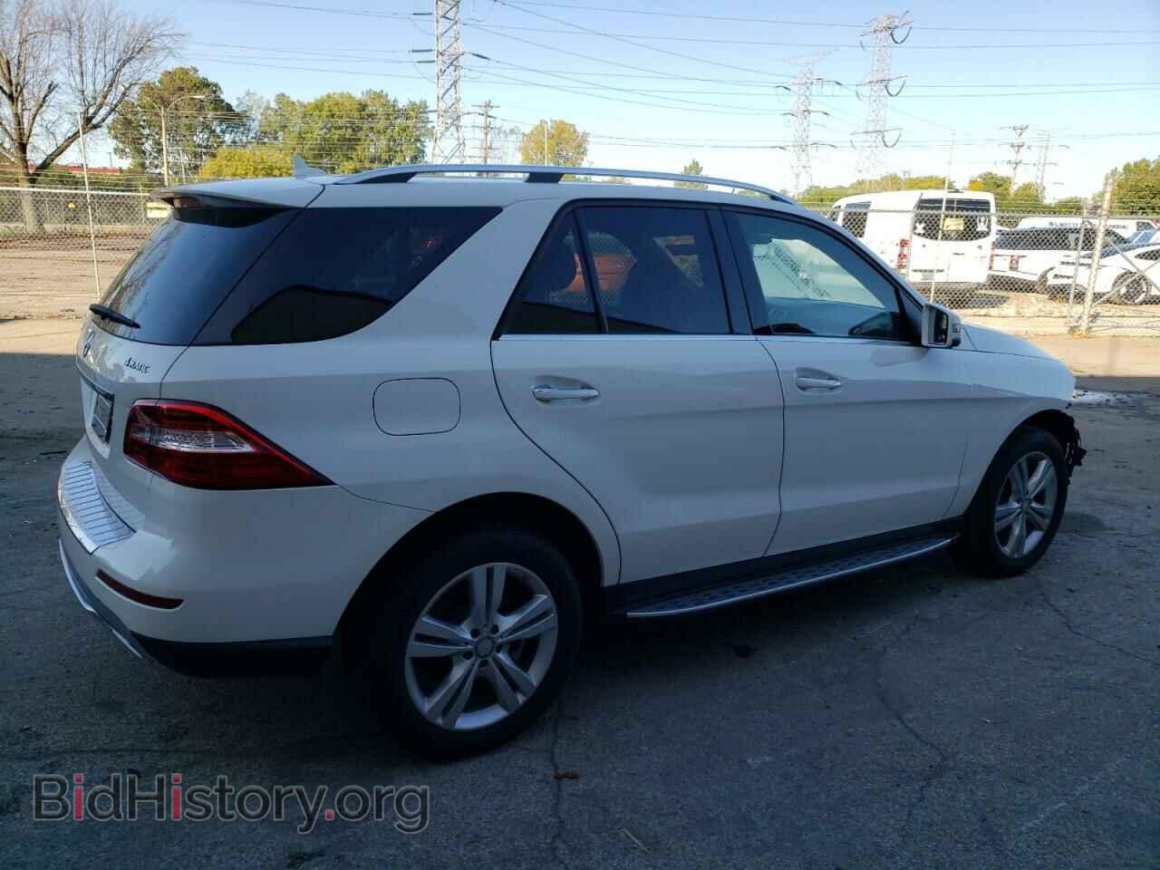 2014 MERCEDES-BENZ M-CLASS - VIN: 4JGDA5HB4EA372648 - Фото 3
