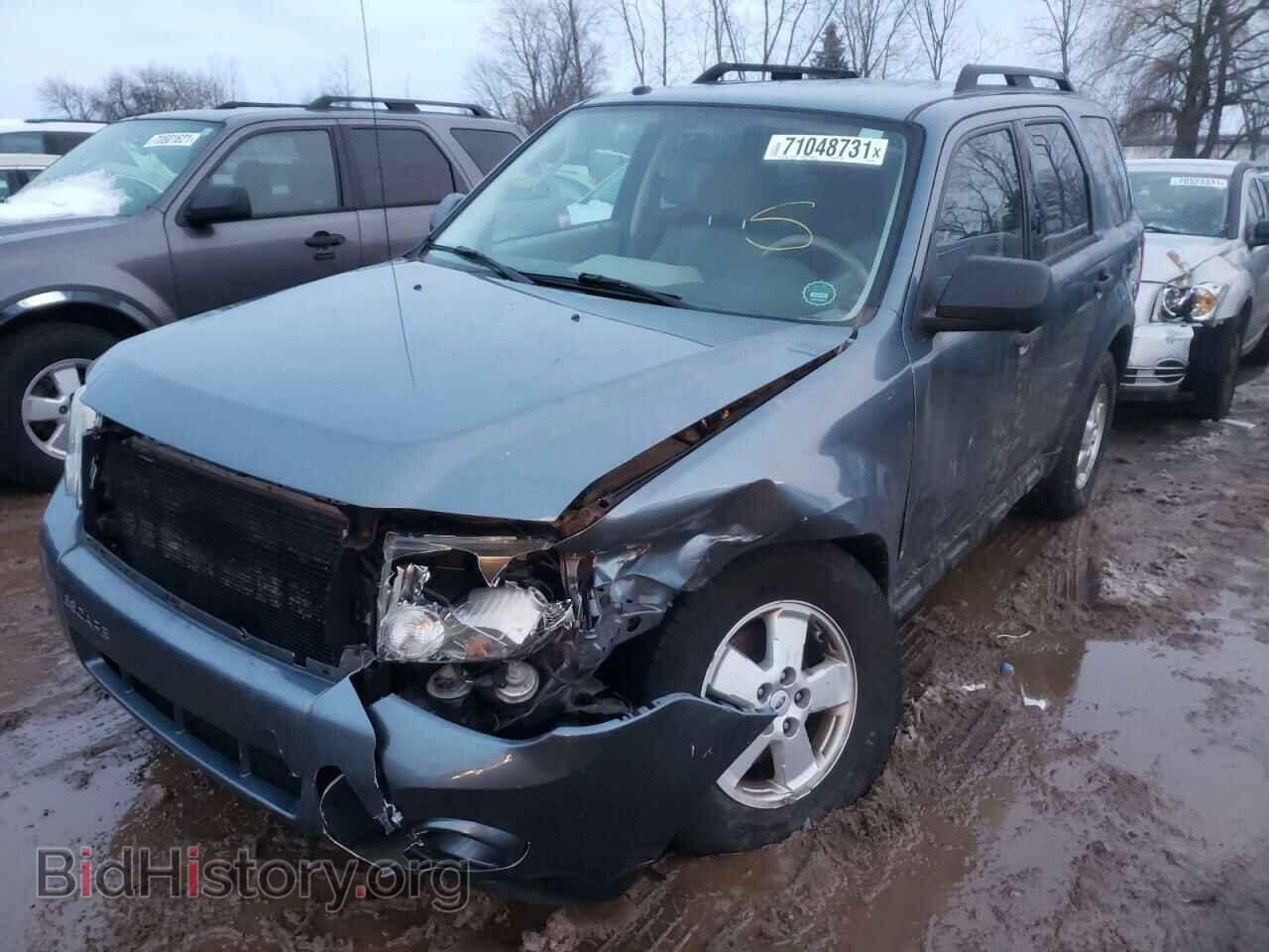 2010 FORD ESCAPE - VIN: 1FMCU0D72AKD44889 - Фото 2