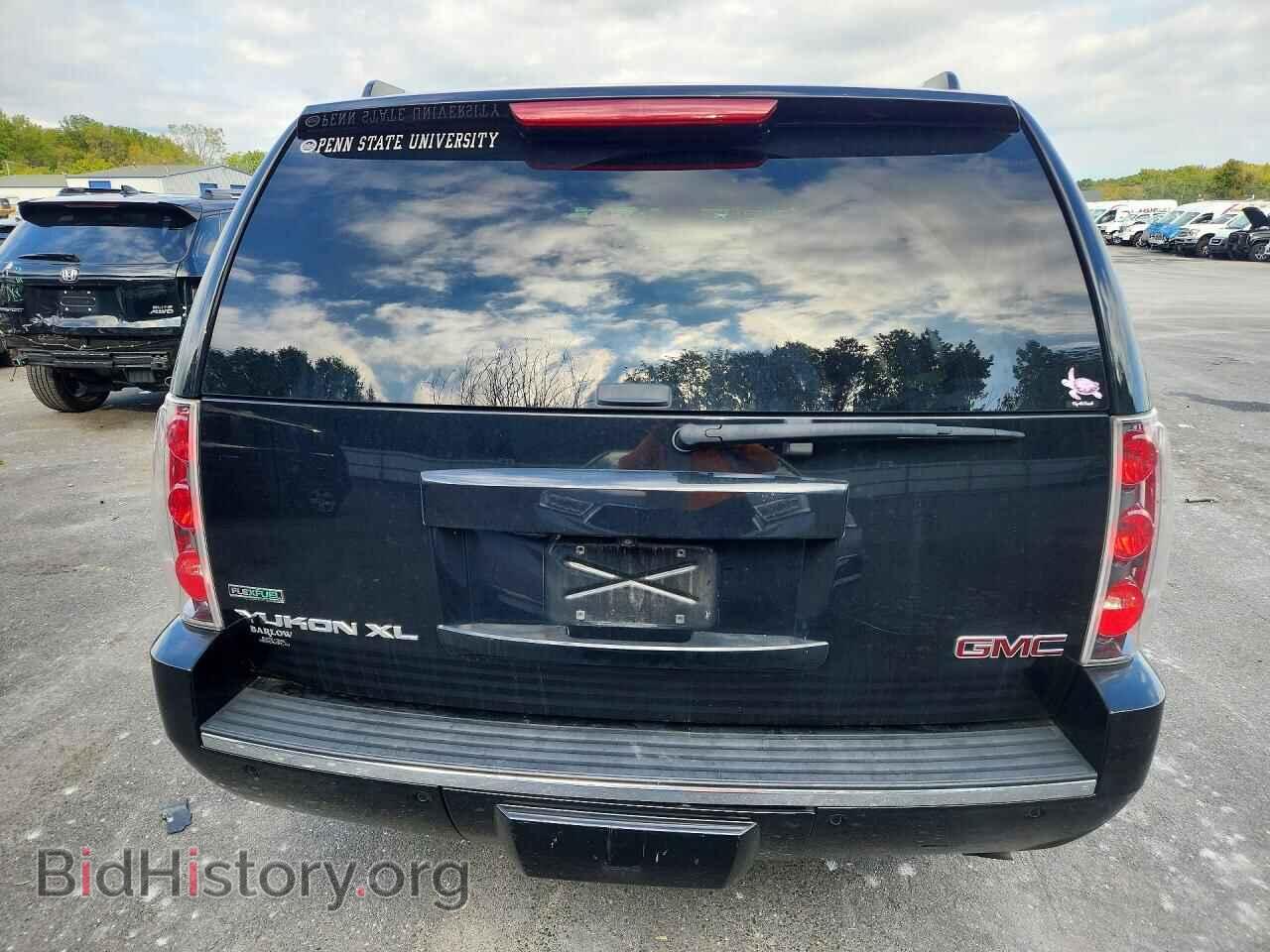2011 GMC YUKON - VIN: 1GKS2MEF4BR372936 - Photo 6