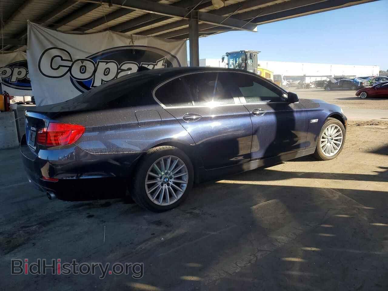 2011 BMW 5 SERIES - VIN: WBAFR7C52BC266067 - Photo 3