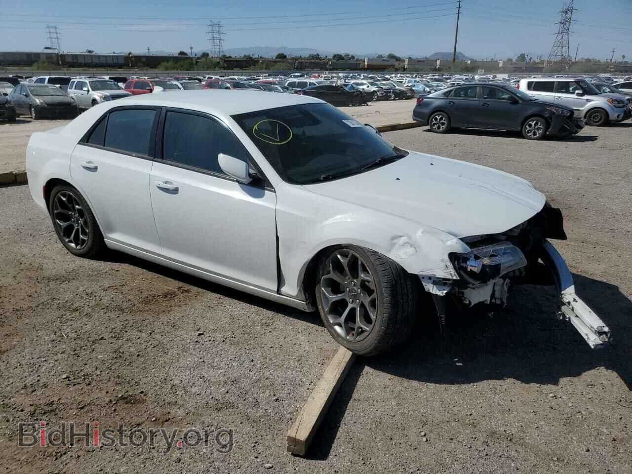2017 CHRYSLER 300 - VIN: 2C3CCABG7HH577401 - Фото 4