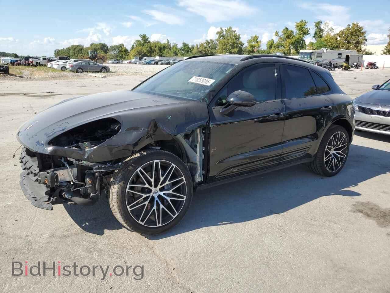 Фотография WP1AA2A52RLB20660 - PORSCHE MACAN BASE 2024