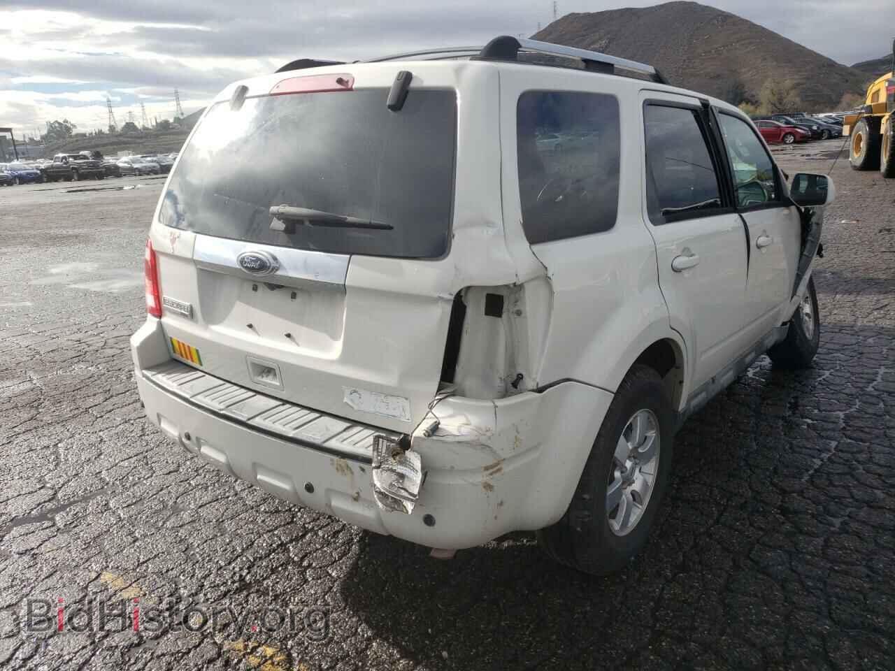 2010 FORD ESCAPE - VIN: 1FMCU0E72AKA93192 - Фото 4