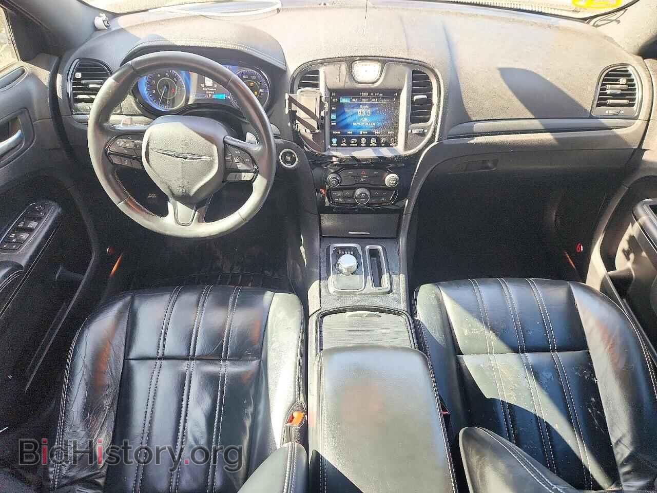2016 CHRYSLER 300 - VIN: 2C3CCABG0GH170535 - Photo 8