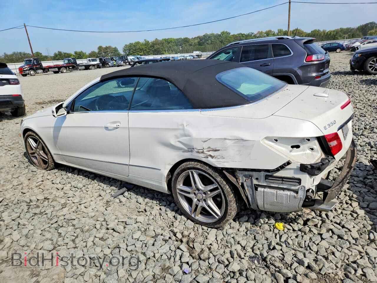 2011 MERCEDES-BENZ E-CLASS - VIN: WDDKK5GF6BF057755 - Фото 2