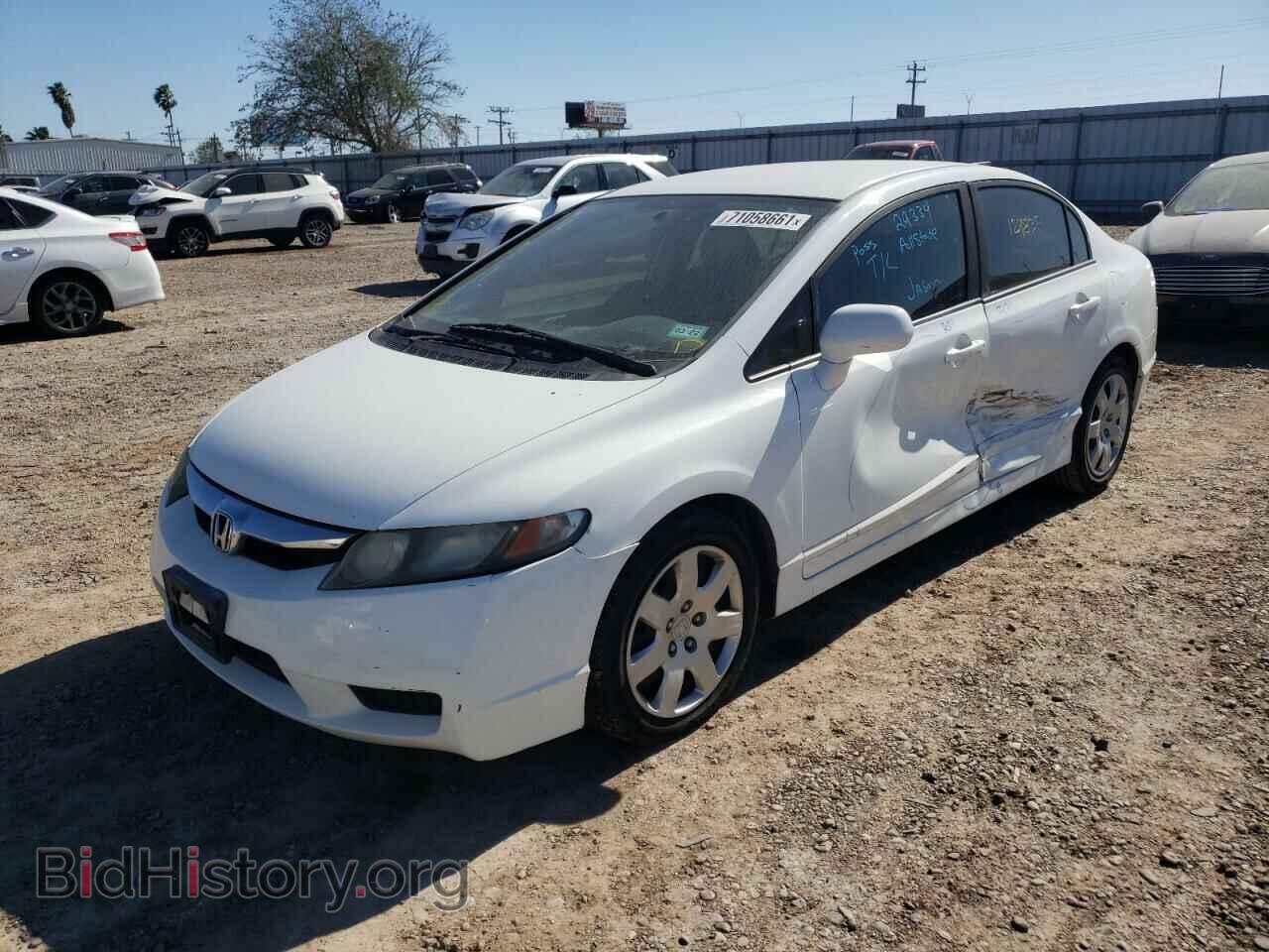 2011 HONDA CIVIC - VIN: 19XFA1F54BE009097 - Фото 2