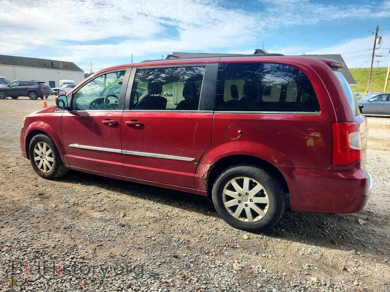 2013 CHRYSLER MINIVAN - VIN: 2C4RC1BG3DR509641 - Photo 2