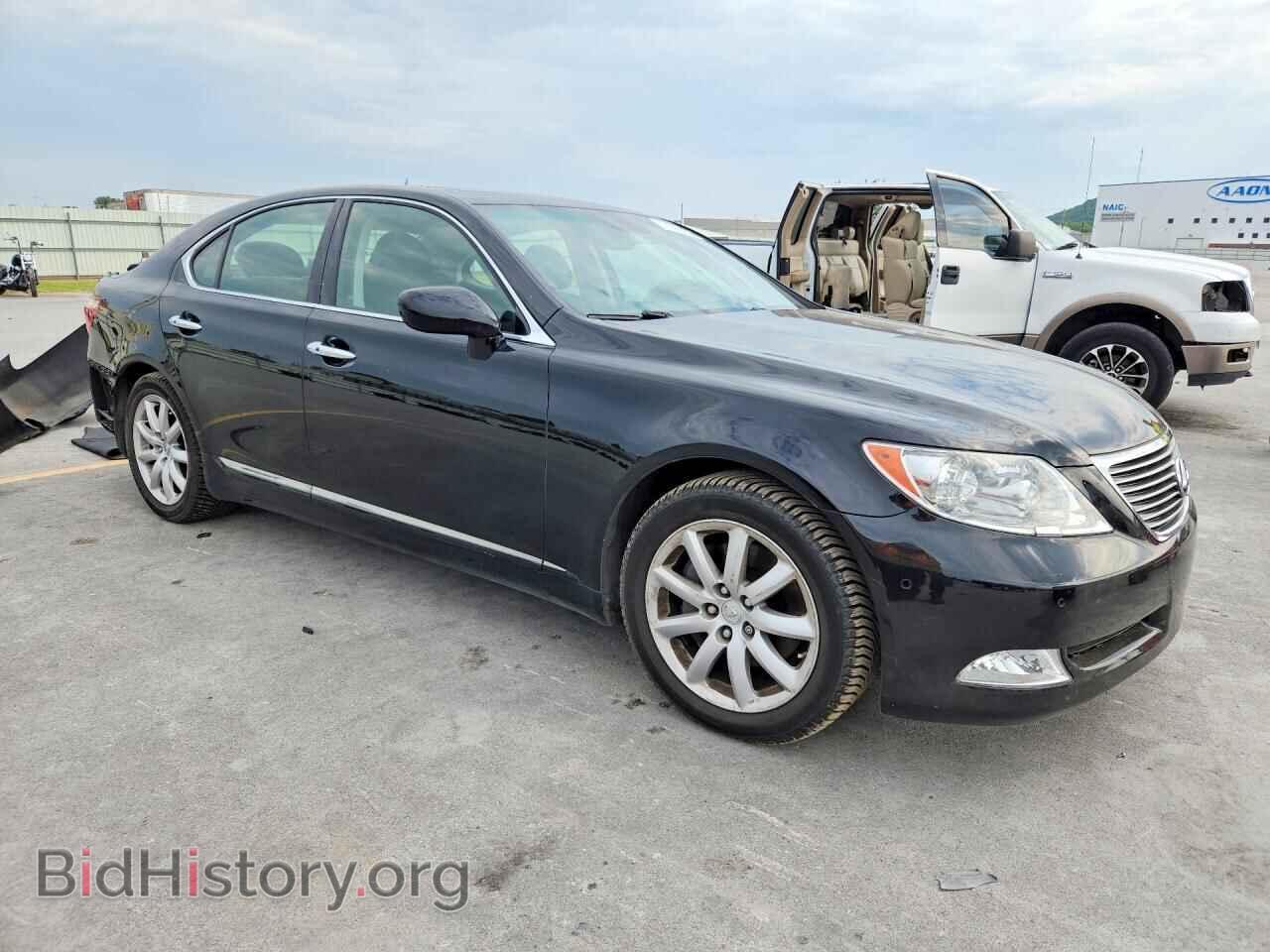 2008 LEXUS LS460 - VIN: JTHBL46F585053048 - Photo 4