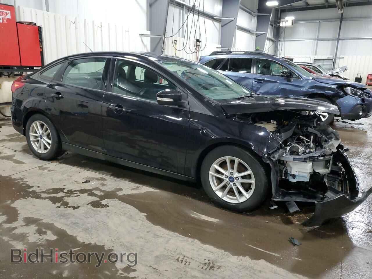 2017 FORD FOCUS - VIN: 1FADP3F2XHL343423 - Фото 4