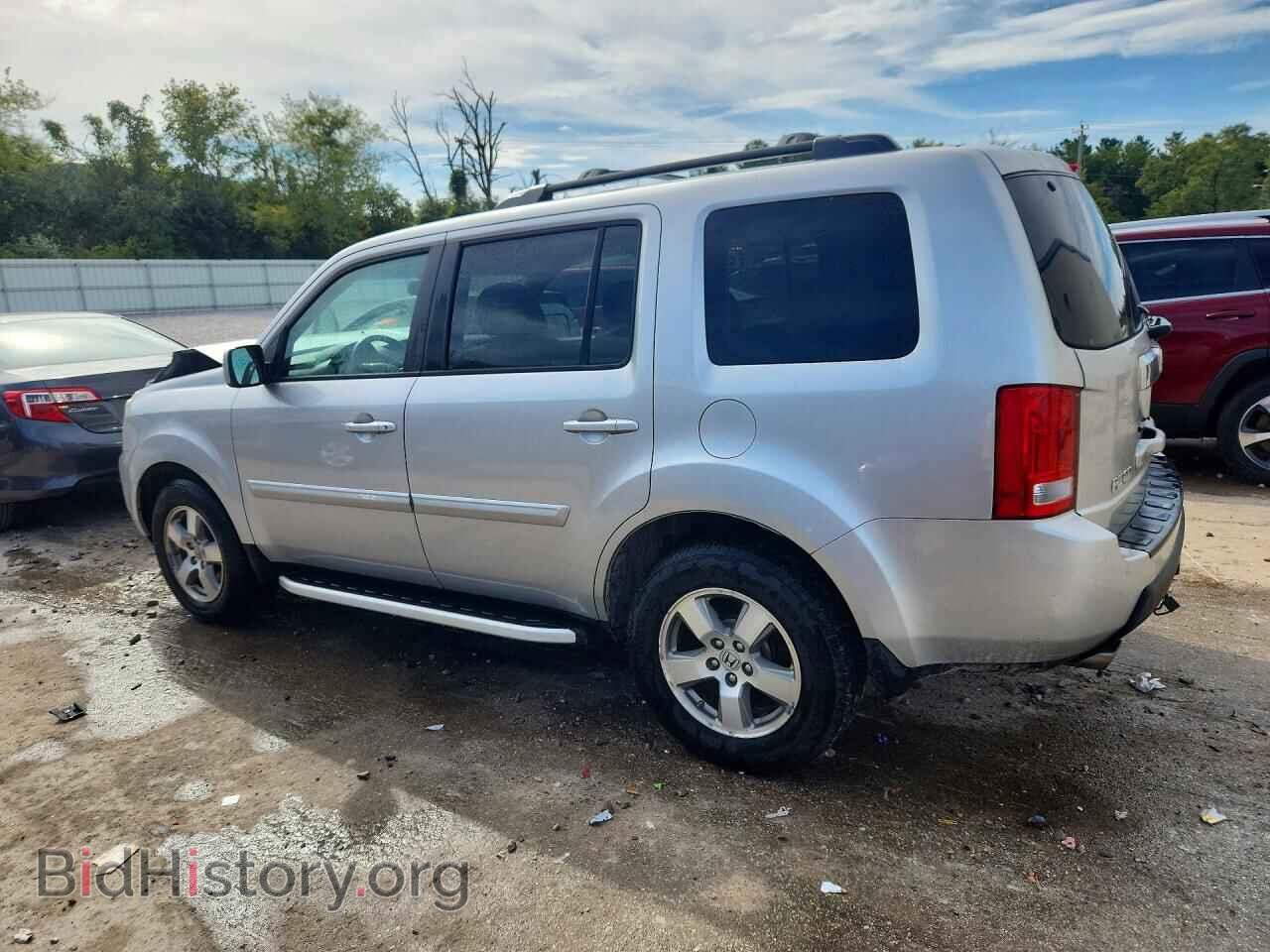 2011 HONDA PILOT - VIN: 5FNYF4H59BB031552 - Photo 2