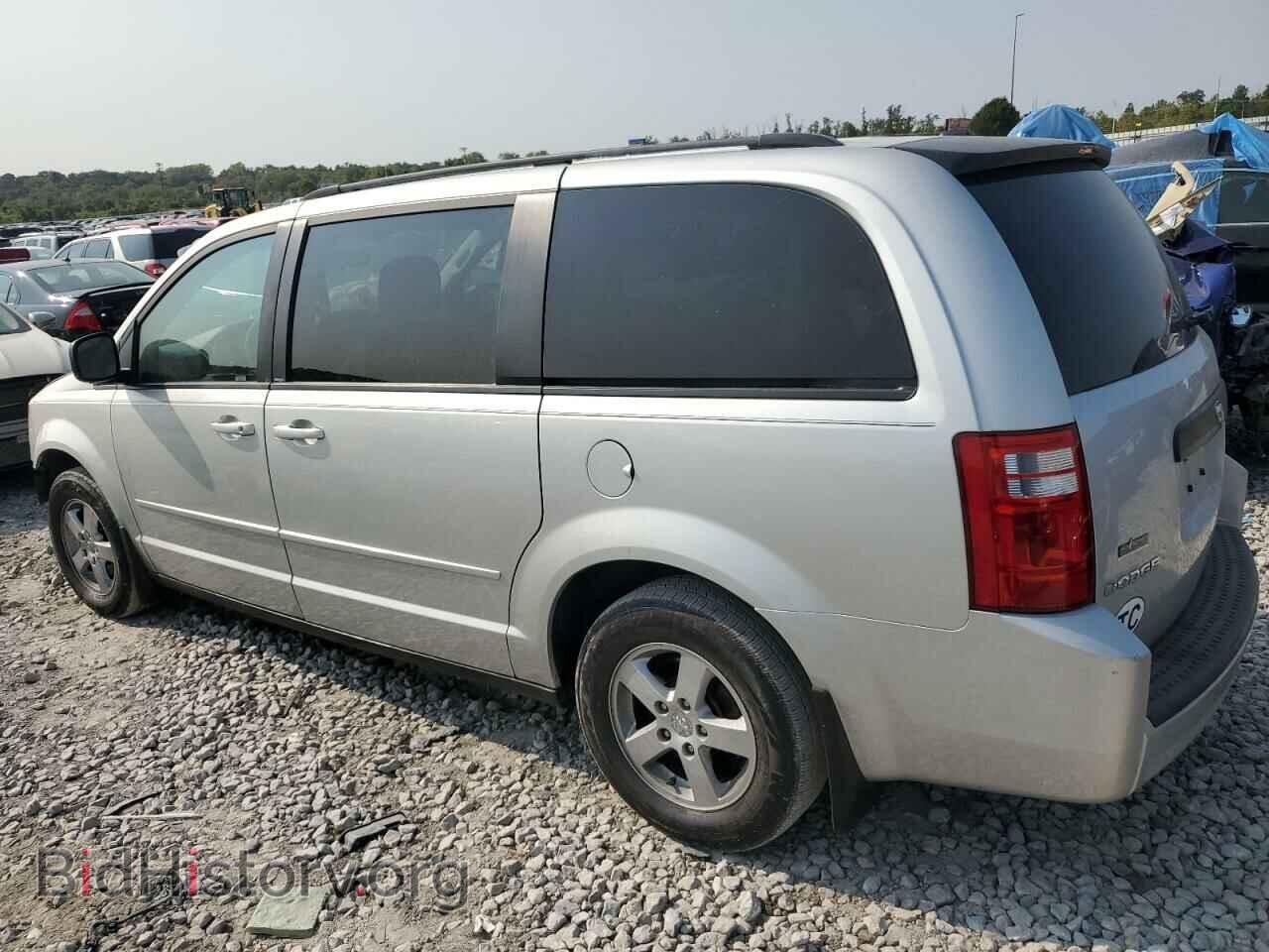 2010 DODGE CARAVAN - VIN: 2D4RN3D16AR371672 - Photo 2