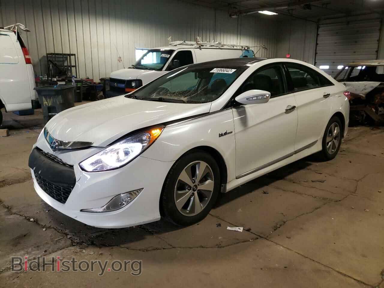 Фотография KMHEC4A44CA041604 - HYUNDAI SONATA 2012
