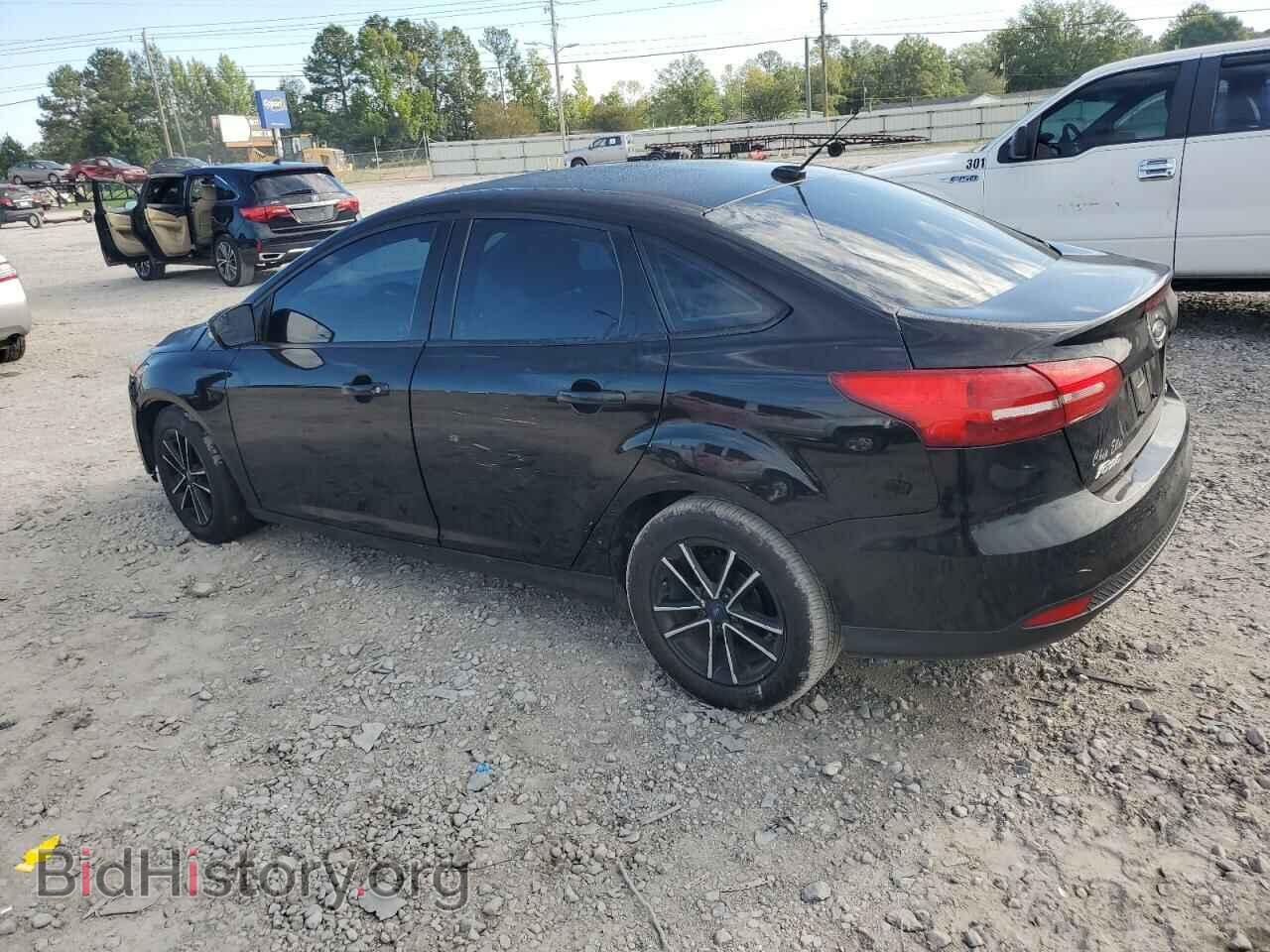 2017 FORD FOCUS - VIN: 1FADP3F23HL233197 - Фото 2