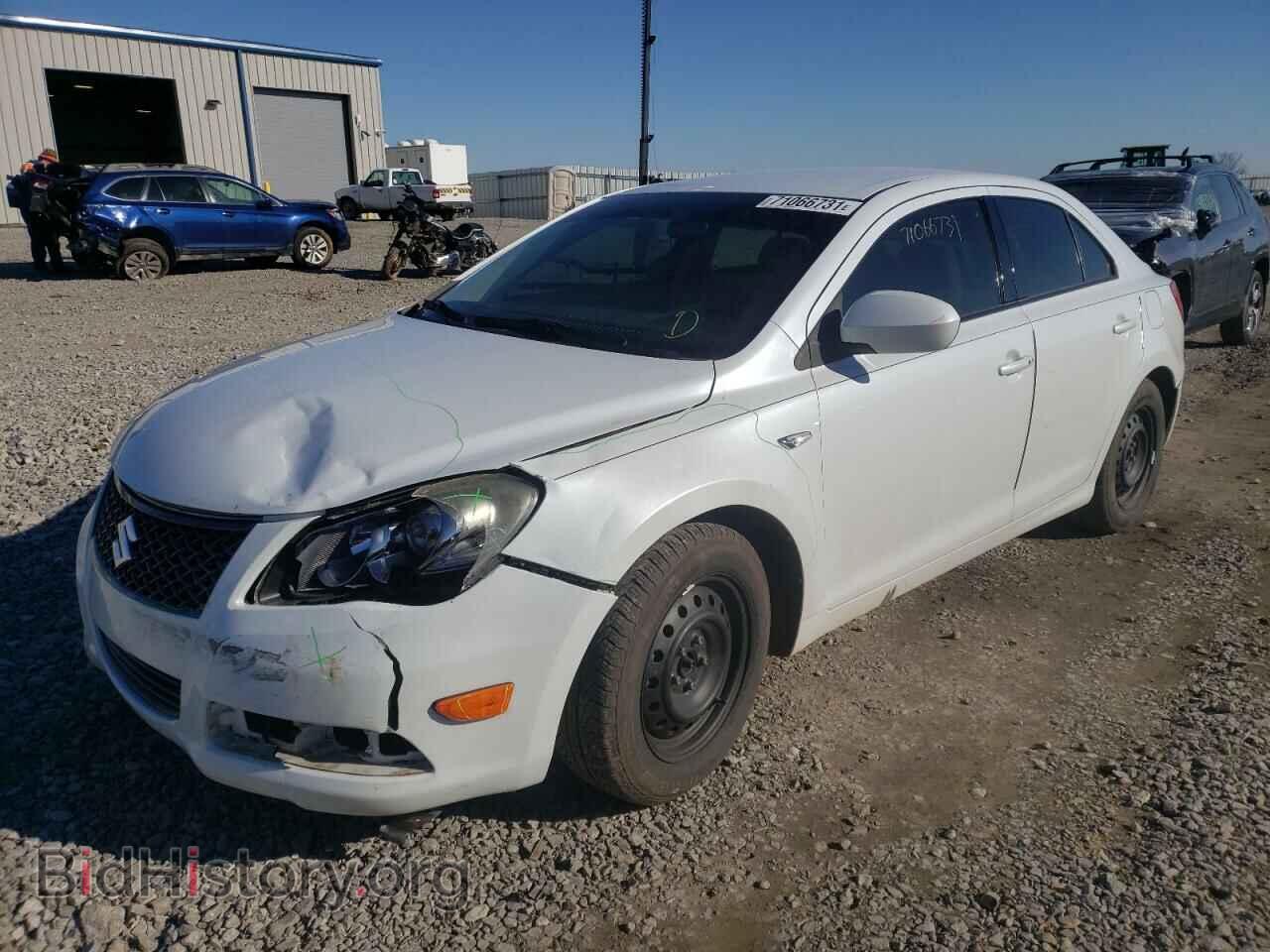 2012 SUZUKI KIZASHI - VIN: JS2RE9A13C6100024 - Фото 2
