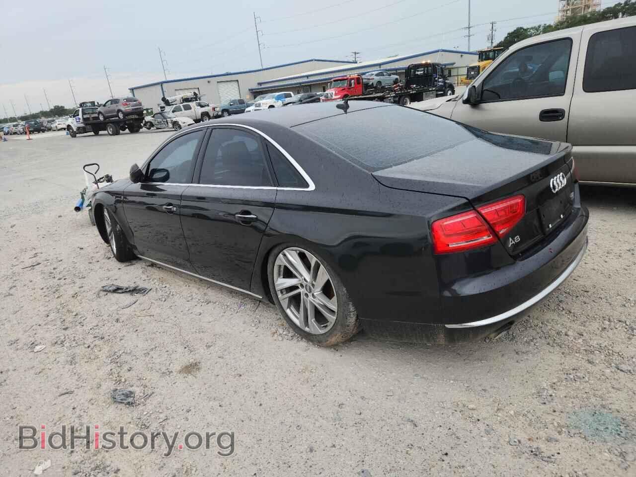 2012 AUDI A8 - VIN: WAUAVAFD1CN008201 - Photo 2
