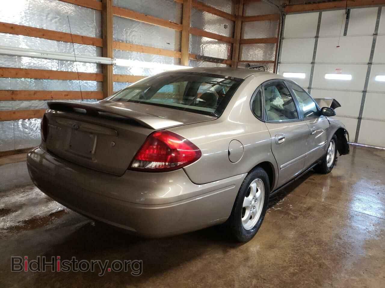 2006 FORD TAURUS - VIN: 1FAFP53U46A204679 - Фото 4