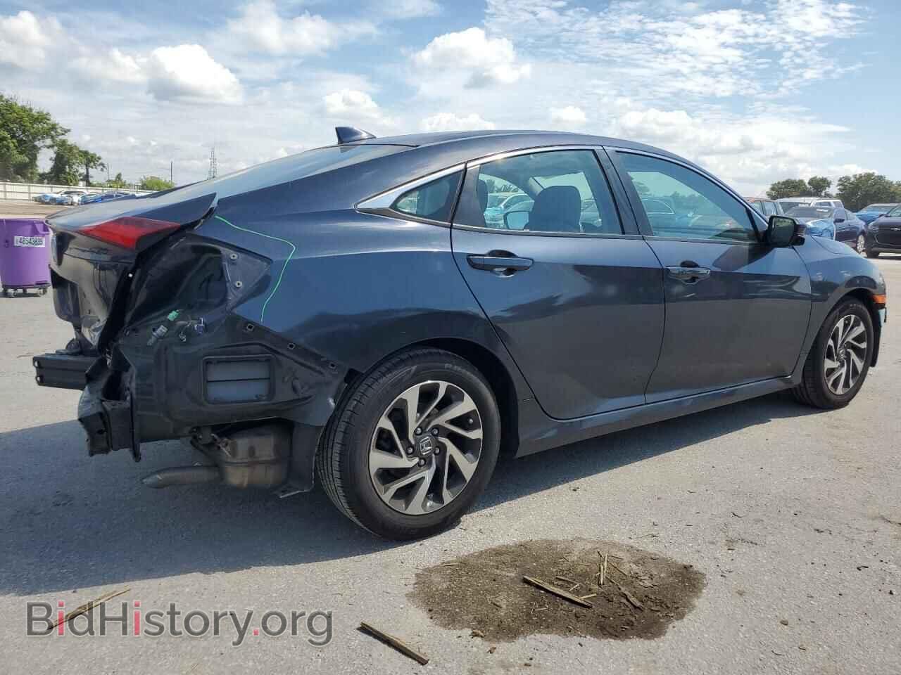 2018 HONDA CIVIC - VIN: 2HGFC2F72JH516652 - Фото 3