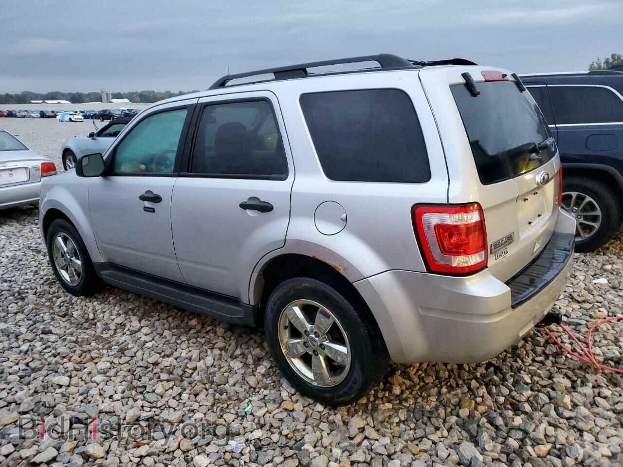 2011 FORD ESCAPE - VIN: 1FMCU9DGXBKB59043 - Фото 2