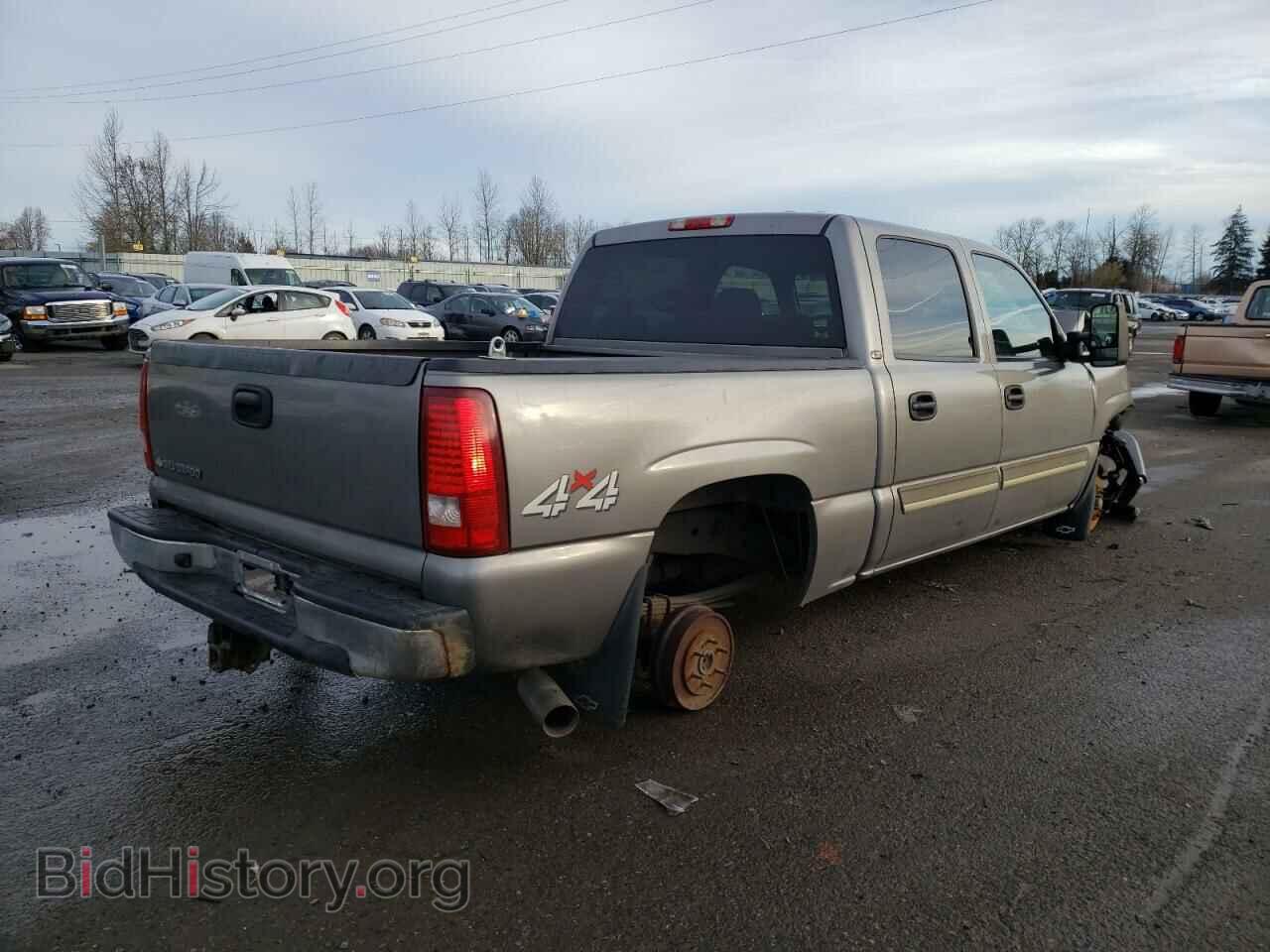 2006 CHEVROLET SILVERADO - VIN: 2GCEK13Z561275215 - Фото 4