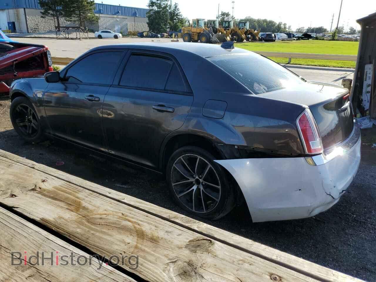 2016 CHRYSLER 300 - VIN: 2C3CCABG1GH328896 - Photo 2