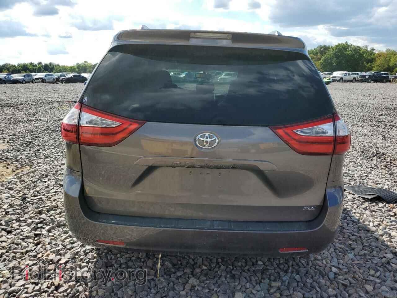 2017 TOYOTA All Models - VIN: 5TDYZ3DC9HS815028 - Фото 6