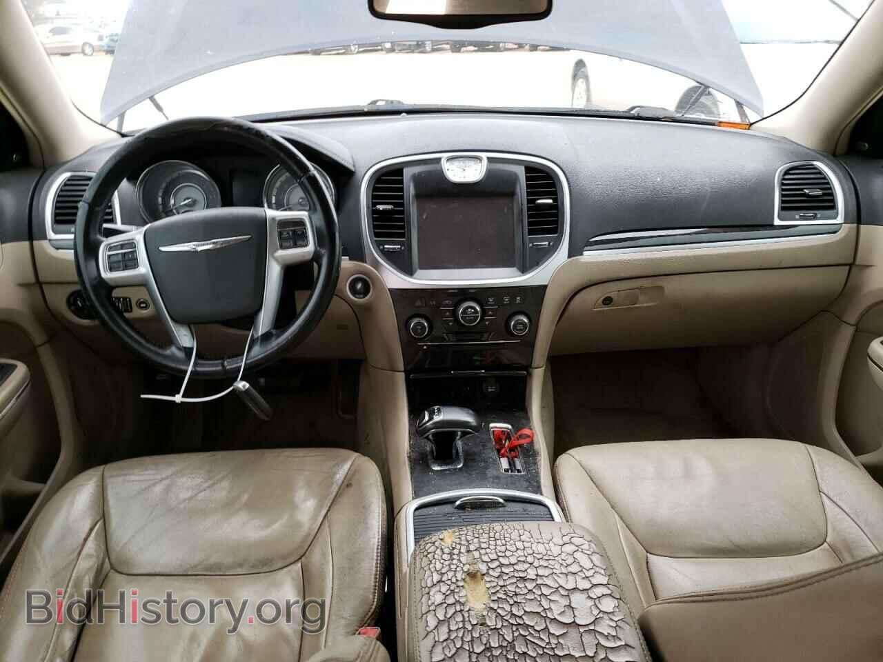 2012 CHRYSLER 300 - VIN: 2C3CCACG1CH285542 - Фото 8