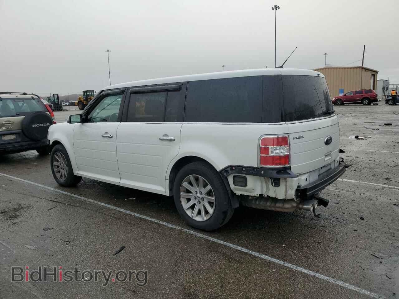 2011 FORD FLEX - VIN: 2FMGK5CC6BBD34218 - Photo 2