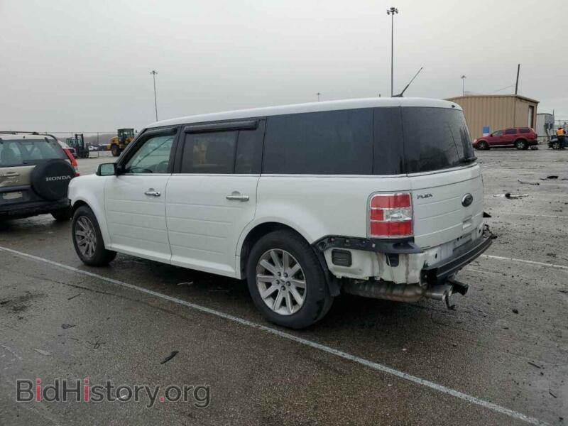 2011 Ford FLEX (VIN 2FMGK5CC6BBD34218) — photo 2 of 14