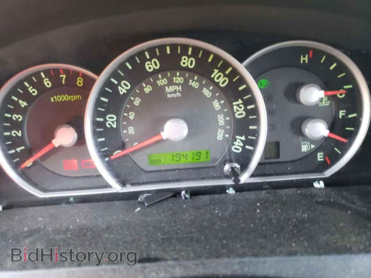 2007 KIA SORENTO - VIN: KNDJC736775703158 - Фото 9