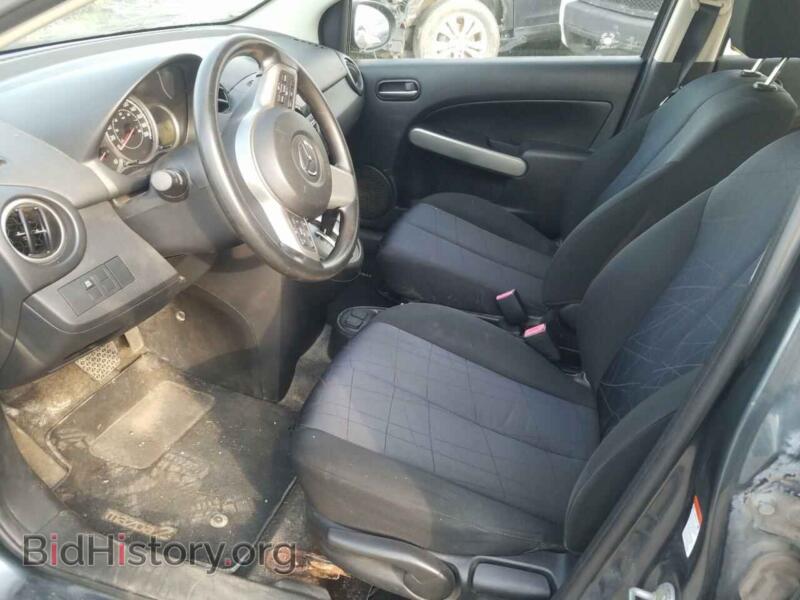 2011 Mazda 2 (VIN JM1DE1HY4B0106795) — фото 7 из 12