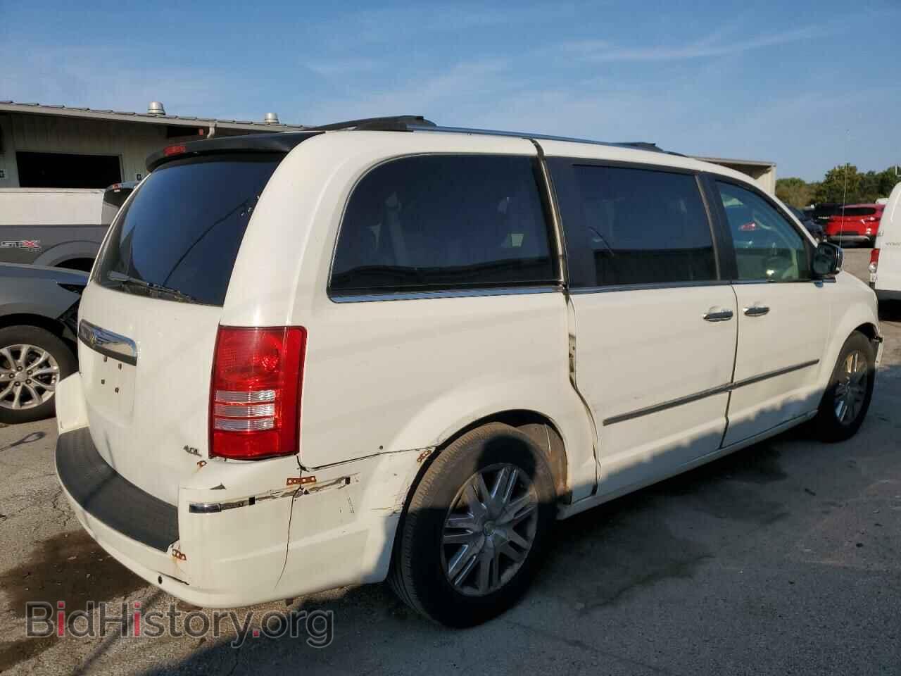 2008 CHRYSLER MINIVAN - VIN: 2A8HR64X18R104428 - Фото 3