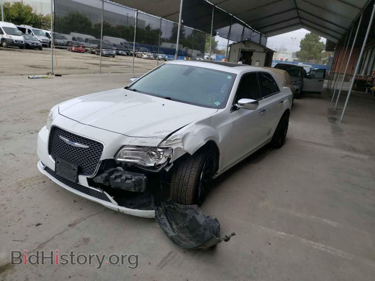 2017 CHRYSLER 300 - VIN: 2C3CCAEG9HH566296 - Фото 2