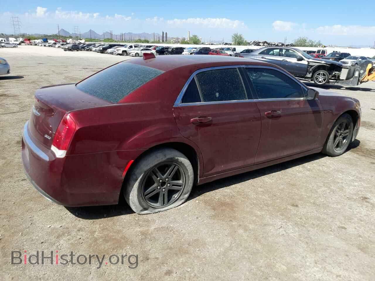 2016 CHRYSLER 300 - VIN: 2C3CCAAG9GH167781 - Фото 3