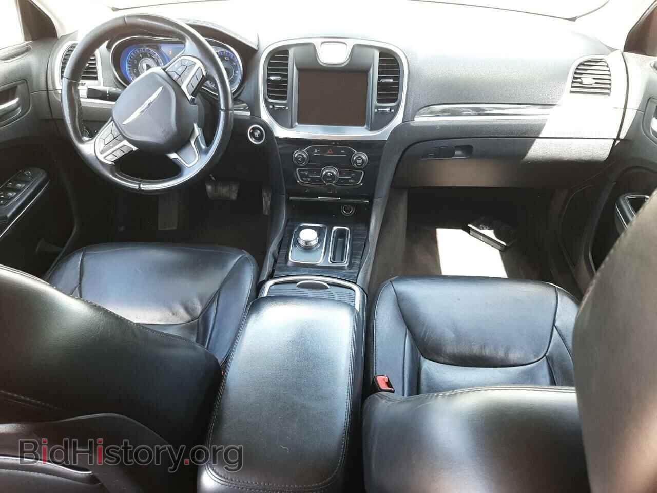 2016 CHRYSLER 300 - VIN: 2C3CCAAG9GH167781 - Фото 8