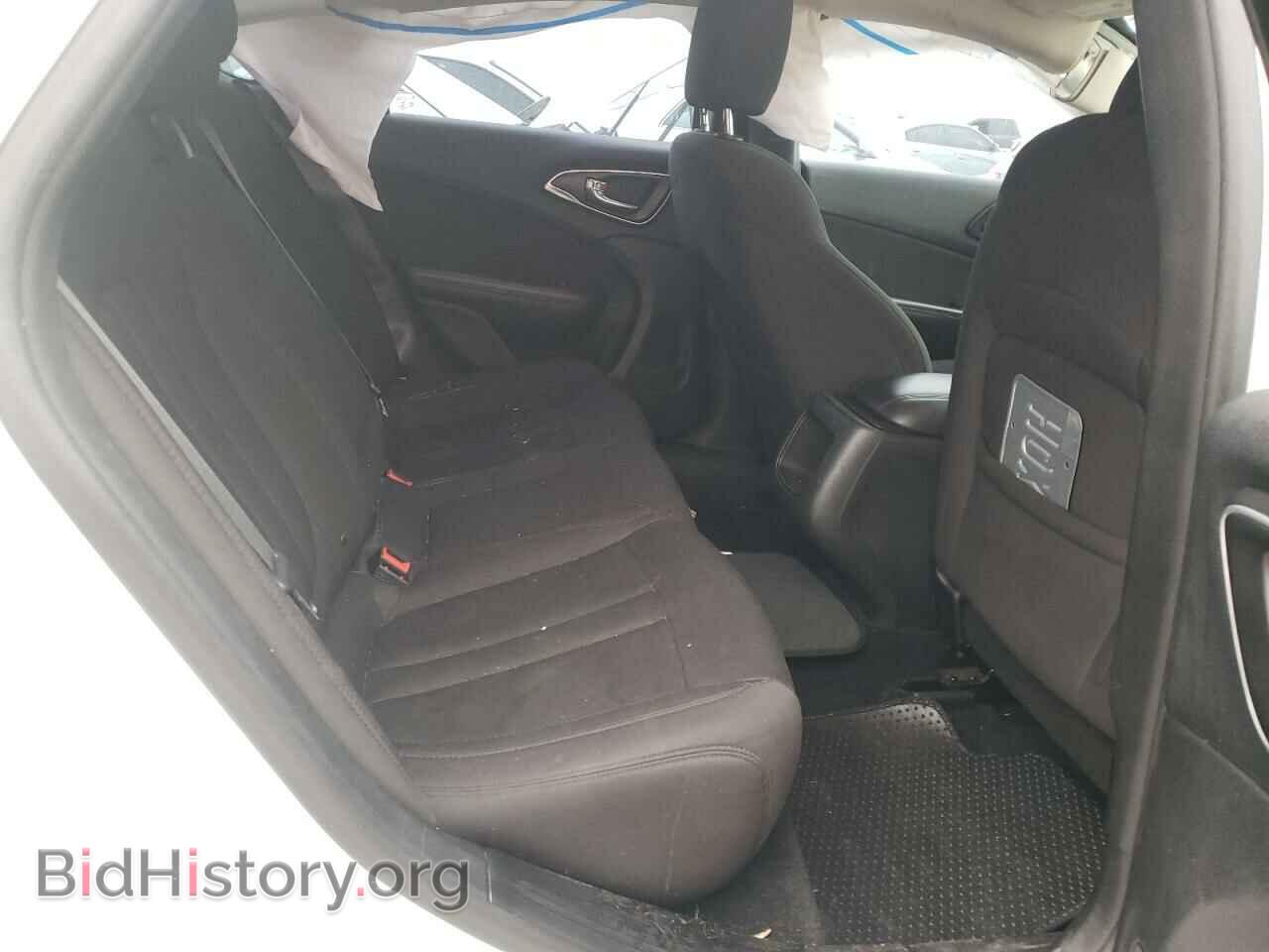 2015 CHRYSLER 200 - VIN: 1C3CCCAB0FN604251 - Фото 6