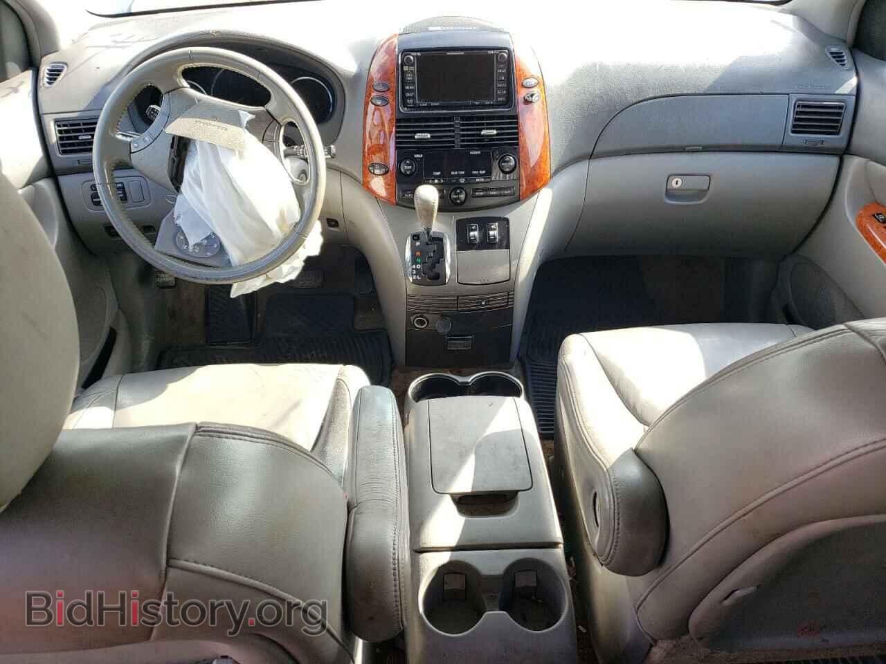 2010 TOYOTA All Models - VIN: 5TDYK4CC4AS299520 - Фото 8