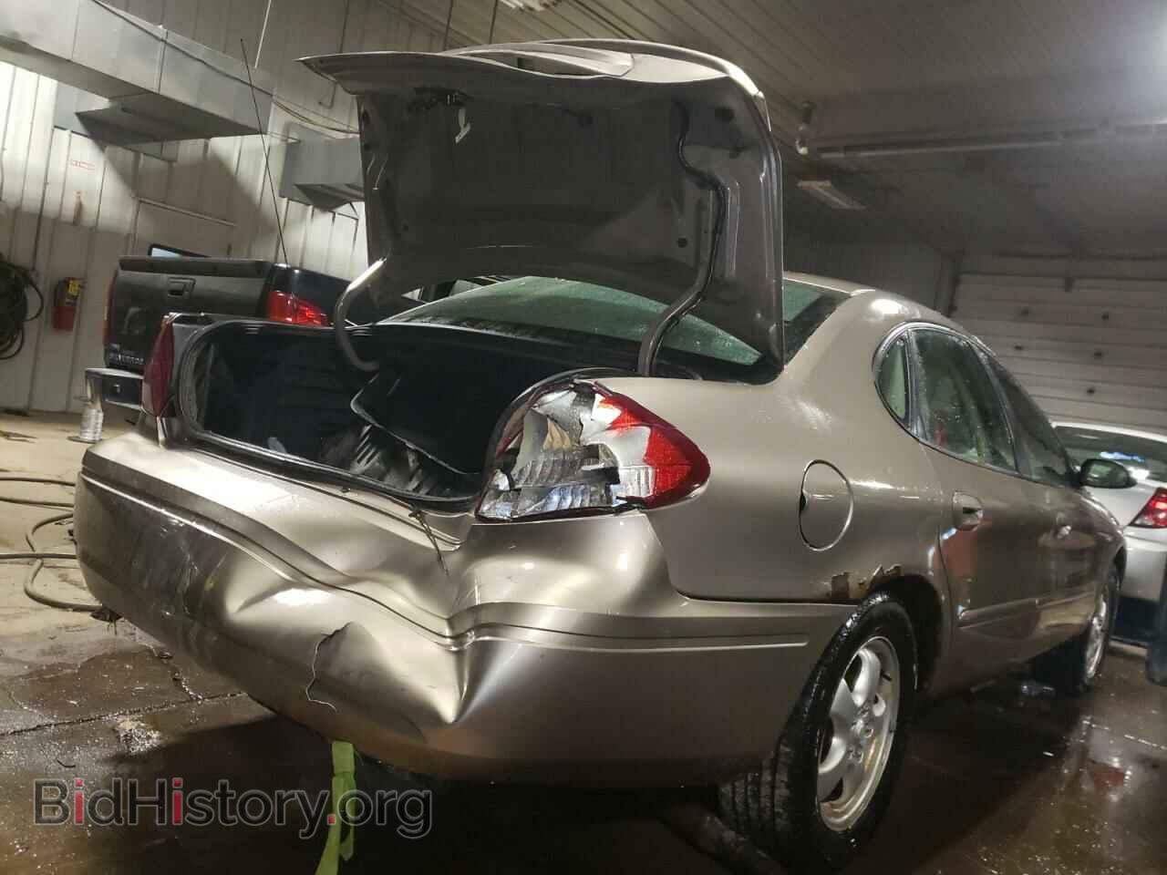 2006 FORD TAURUS - VIN: 1FAFP53U06A184401 - Фото 4