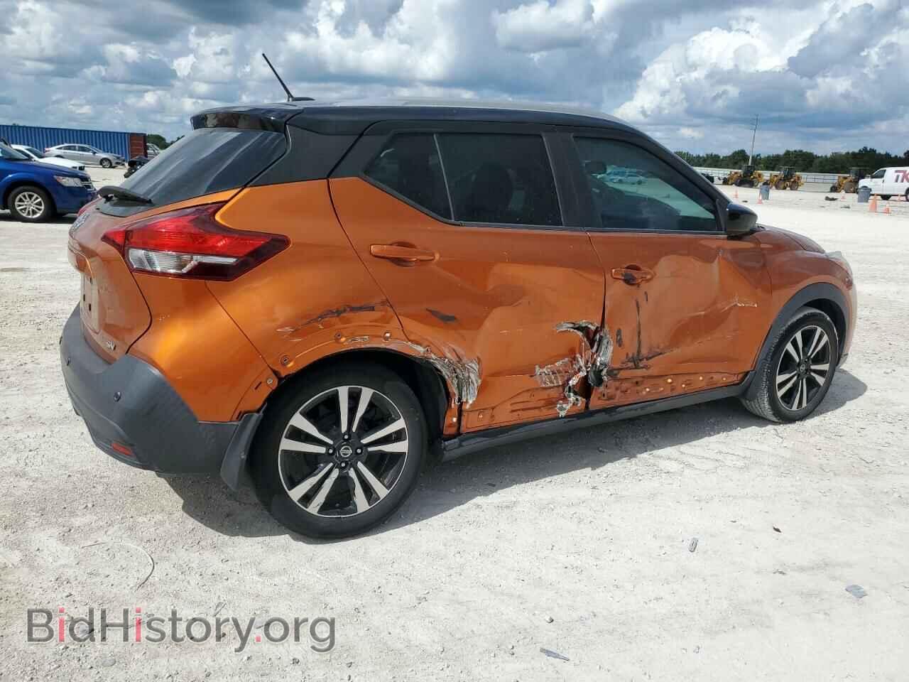 2020 NISSAN KICKS - VIN: 3N1CP5CV4LL559302 - Фото 3