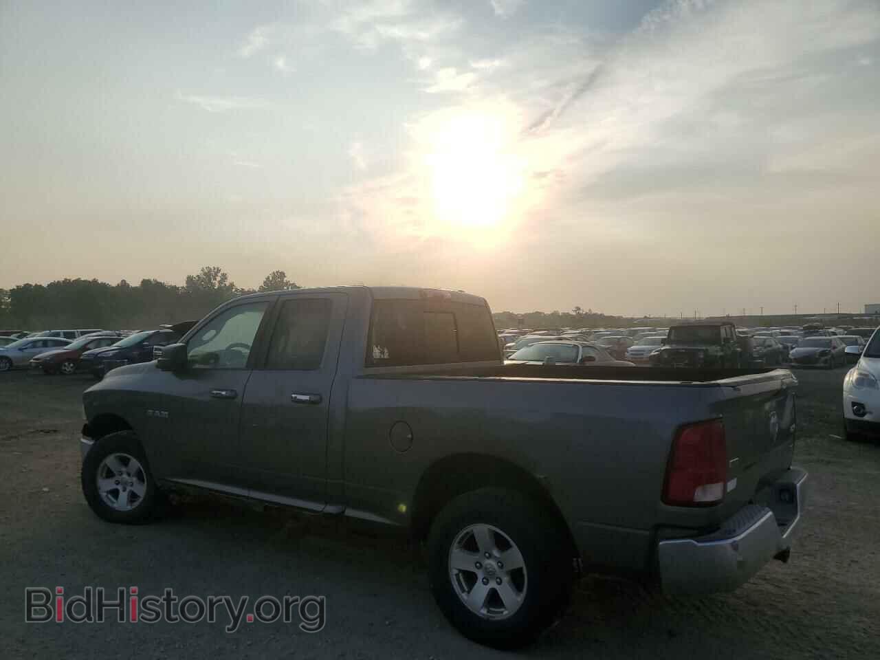 2010 DODGE All Models - VIN: 1D7RV1GP6AS113206 - Photo 2