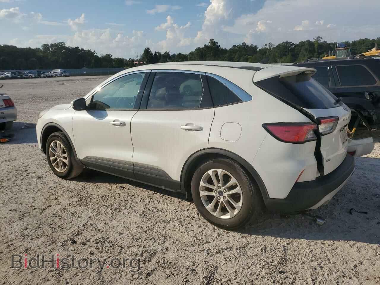 2020 FORD ESCAPE - VIN: 1FMCU0G60LUA69002 - Photo 2