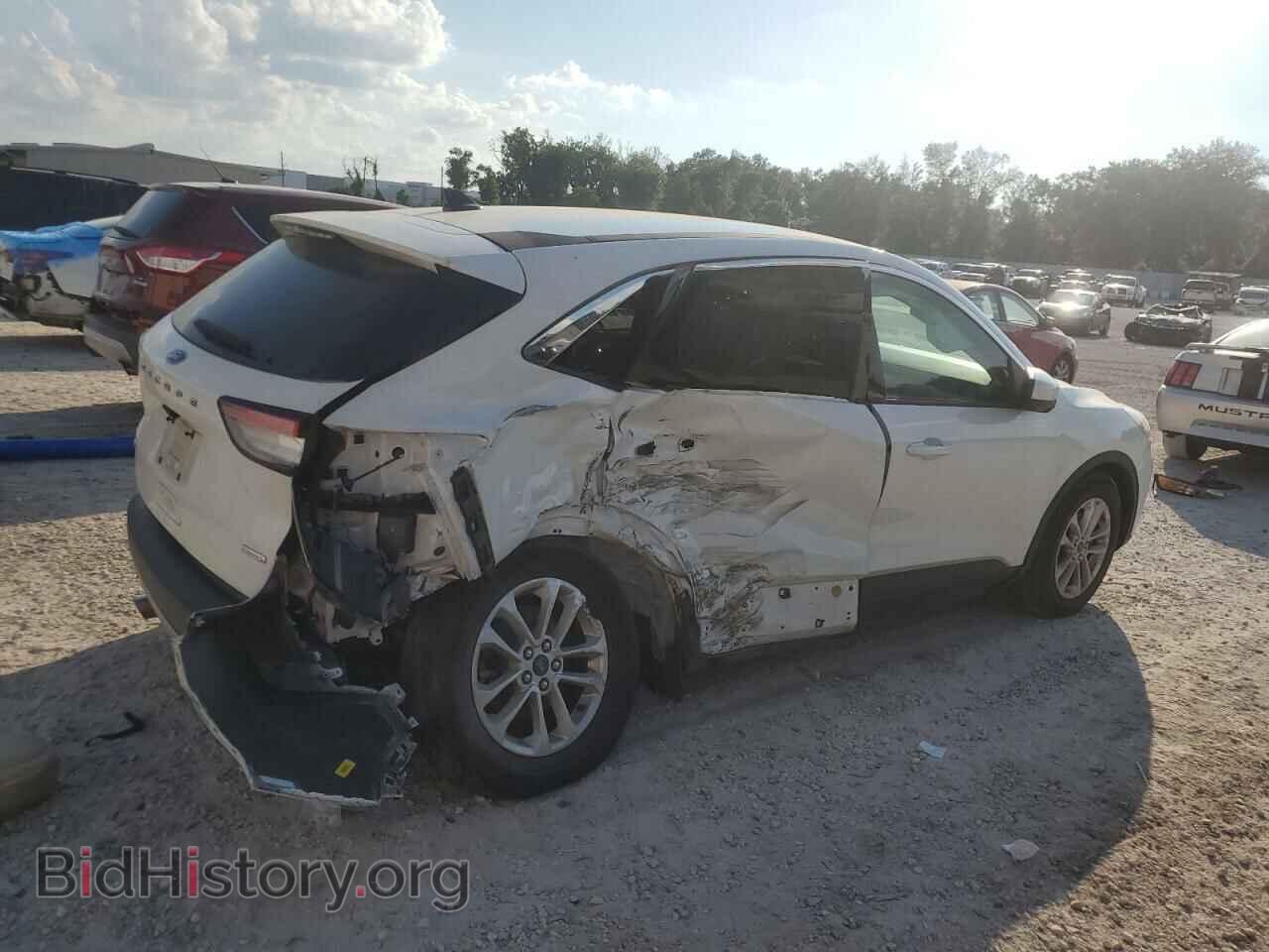 2020 FORD ESCAPE - VIN: 1FMCU0G60LUA69002 - Photo 3