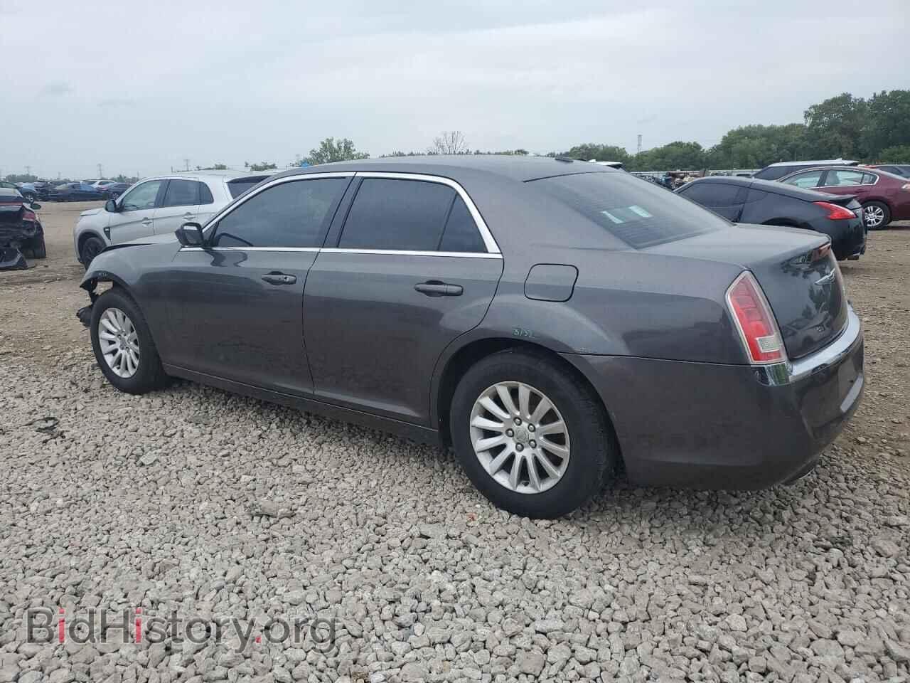 2013 CHRYSLER 300 - VIN: 2C3CCAAG2DH727541 - Фото 2