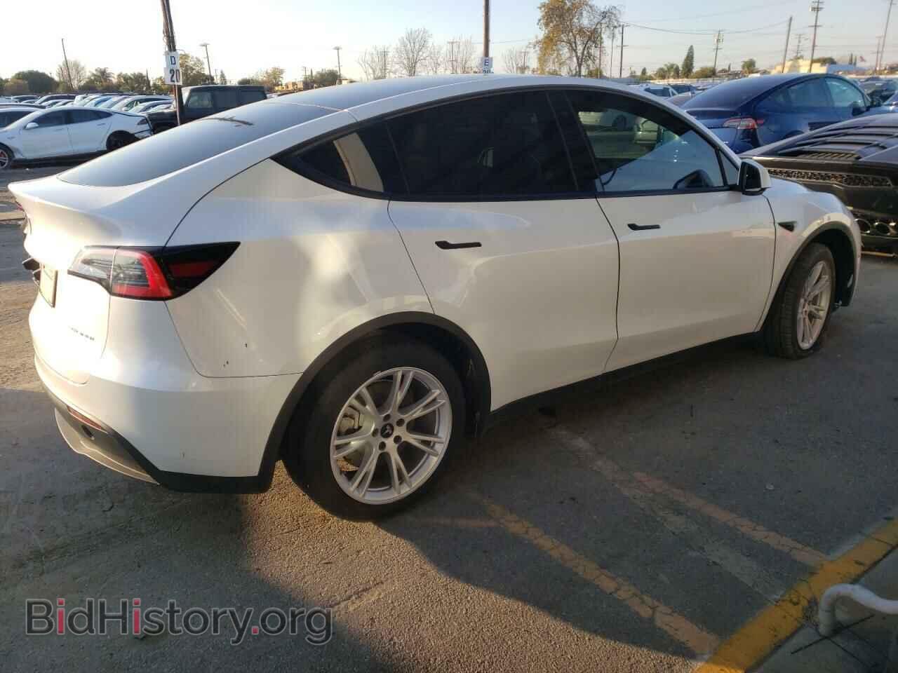 2020 TESLA MODEL Y - VIN: 5YJYGDEE7LF048045 - Фото 3