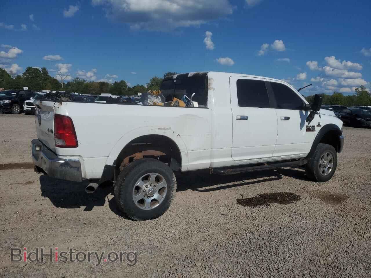 2014 RAM All Models - VIN: 3C6UR5ML3EG189505 - Photo 3