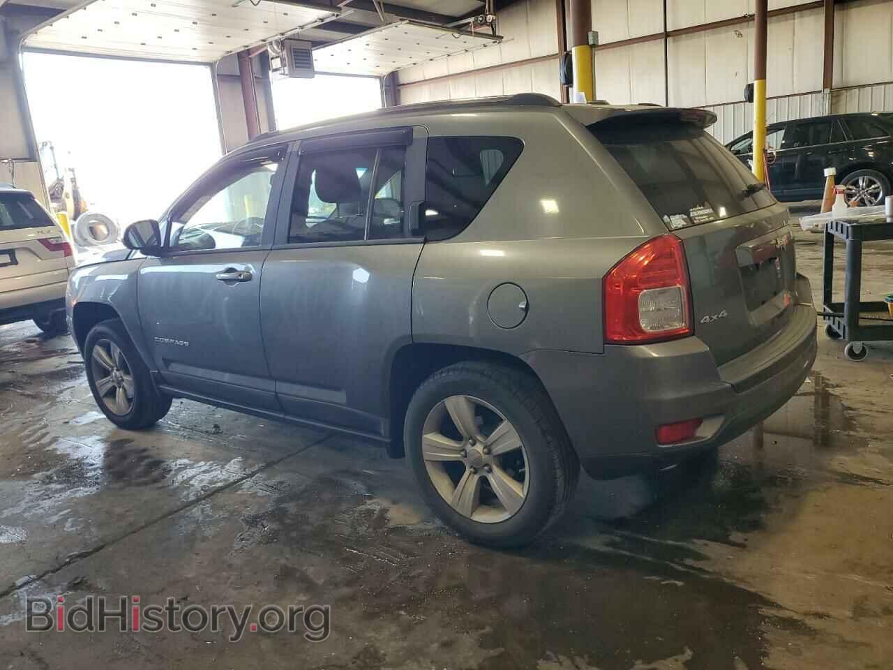2011 JEEP COMPASS - VIN: 1J4NF1FB2BD206994 - Фото 2
