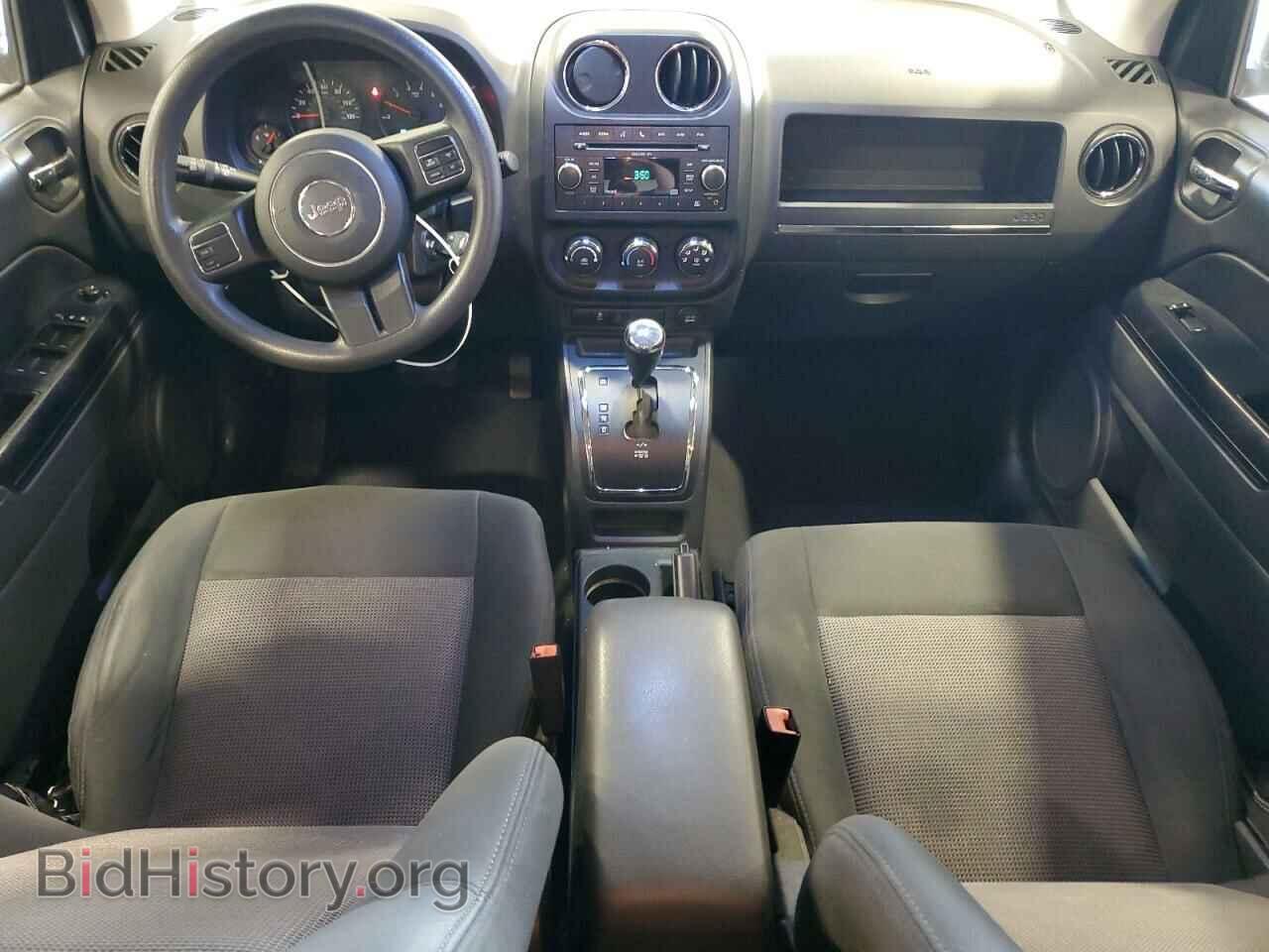 2011 JEEP COMPASS - VIN: 1J4NF1FB2BD206994 - Фото 8